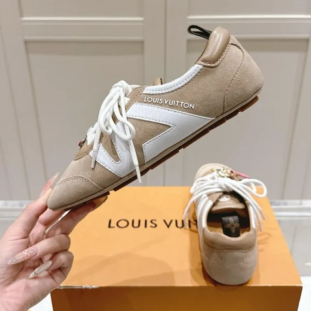 Louis Vuitton Sneakers Sneakerina ballet with ribbon laces and pearl embellishment product detail image 5