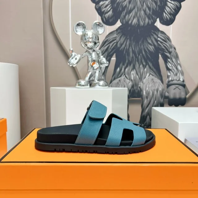 Hermès Sandals Chypre H-cutout suede with adjustable strap product detail image 20