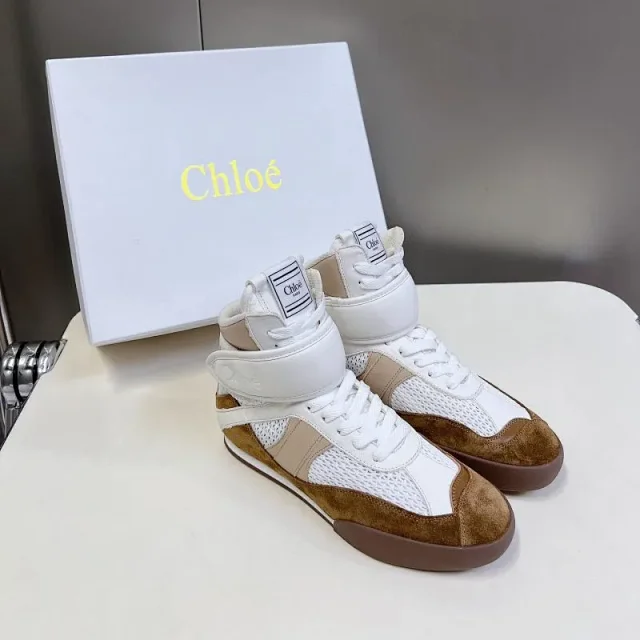 Chloé Sneakers High-top lace-up with ankle strap product detail image 3