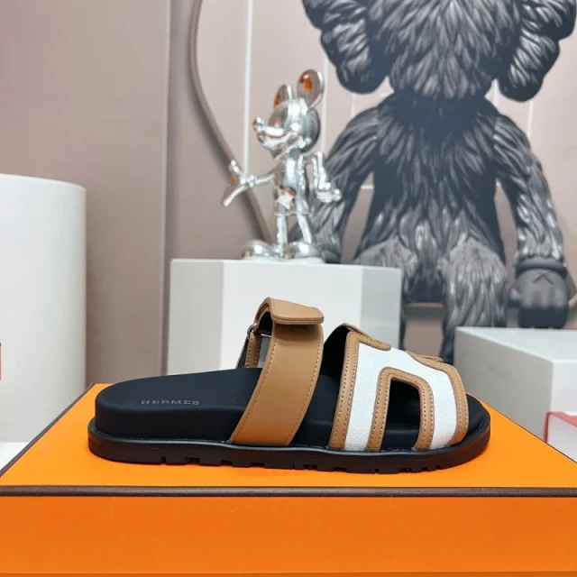 Hermès Sandals H-shaped adjustable-strap slide product detail image 5