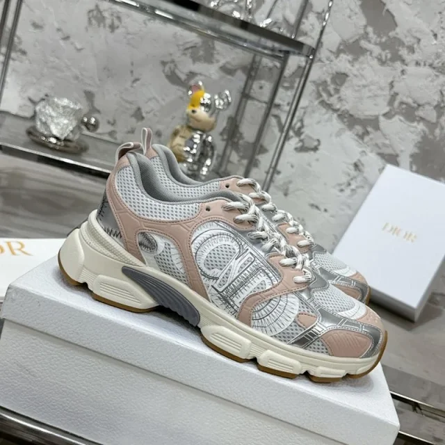 Dior Sneakers D-Connect product detail image 8