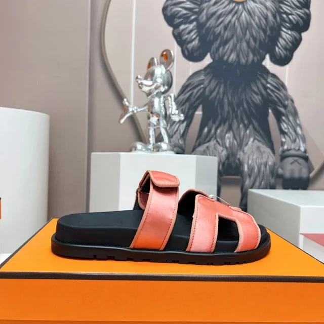 Hermès Sandals H-shaped adjustable-strap slide product detail image 19