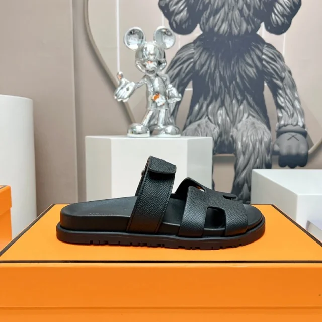 Hermès Sandals Chypre H-cutout suede with adjustable strap product detail image 22