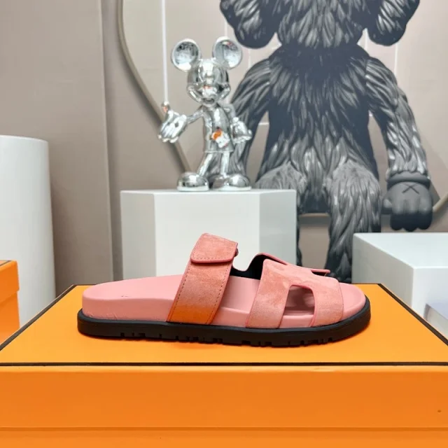 Hermès Sandals Chypre H-cutout suede with adjustable strap product detail image 1