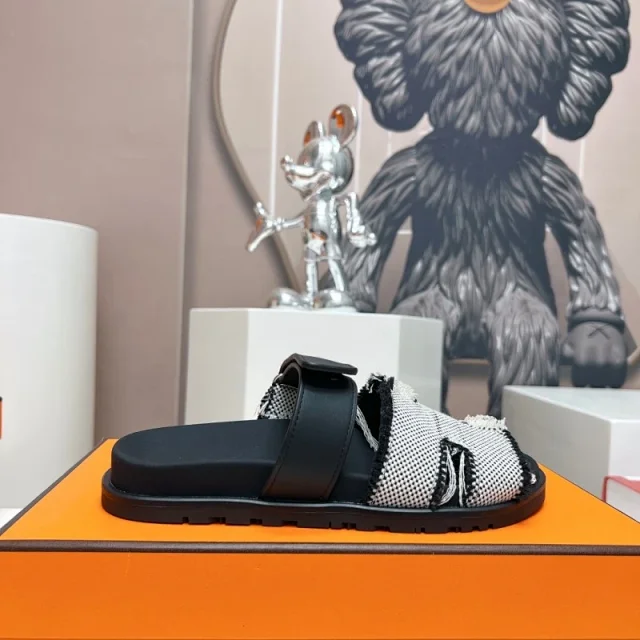 Hermès Sandals H-shaped adjustable-strap slide product detail image 1