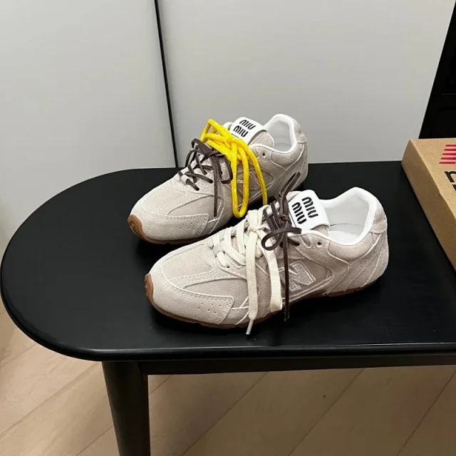 Miu Sneakers New Balance 530 Collaboration product detail image 2