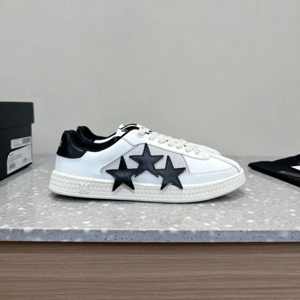 Valentino Garavani Rockstud Stars White Leather Sneakers - 3