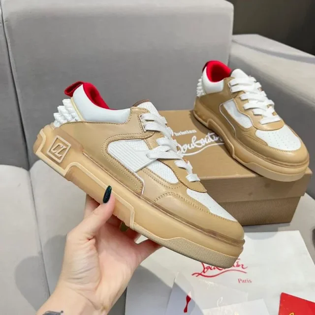 Christian Louboutin Sneakers Low-top chunky product detail image 3