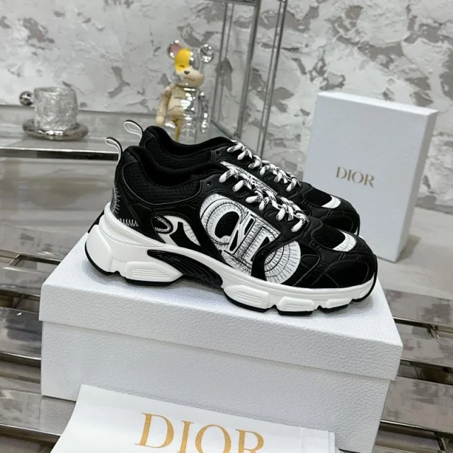 Dior Sneakers D-Connect product detail image 3