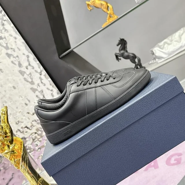 Dior Sneakers Low-top leather with contrast side stripe product detail image 3