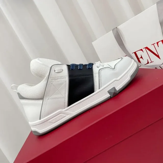 Valentino Sneakers Low-top with Roman stud sole detail product detail image 7