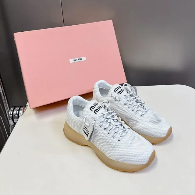 Miu Sneakers Mesh lace-up with gum sole product detail image 4