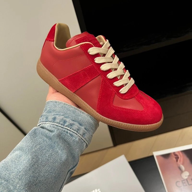 Unbranded Sneakers Low-Top Suede Panel with Gum Sole — 6