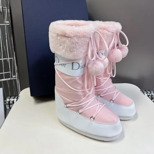 Dior Boots Faux Fur Trim Lace-Up Snow with Pom-Poms product detail image 2