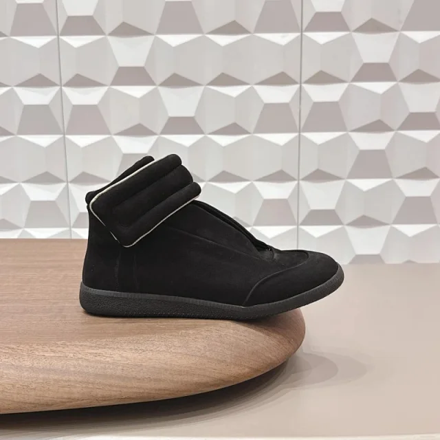 Unbranded Sneakers High-top with padded ankle strap product detail image 6
