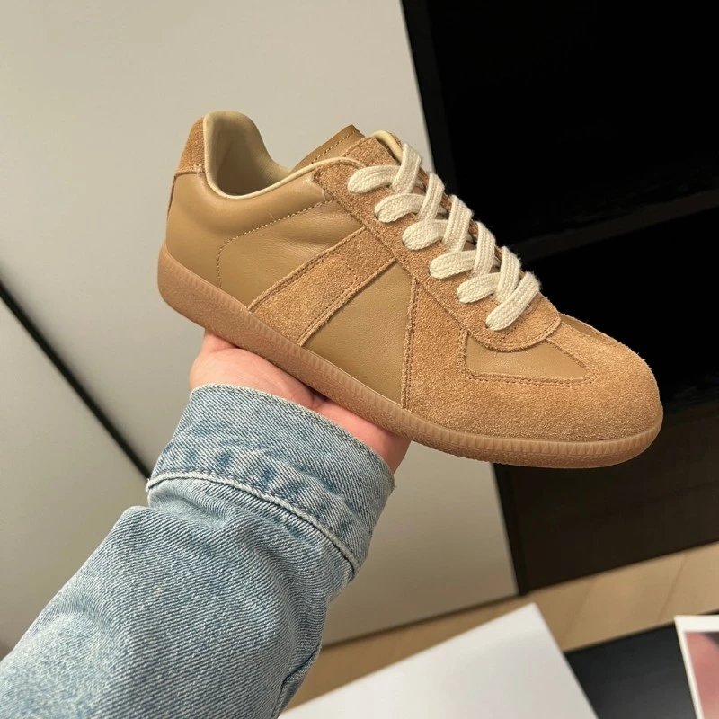 Unbranded Sneakers Low-Top Suede Panel with Gum Sole — 10