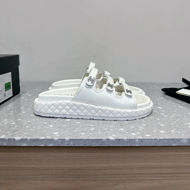 Chanel Slippers Quilted Platform Mule with CC Hardware product detail image 2
