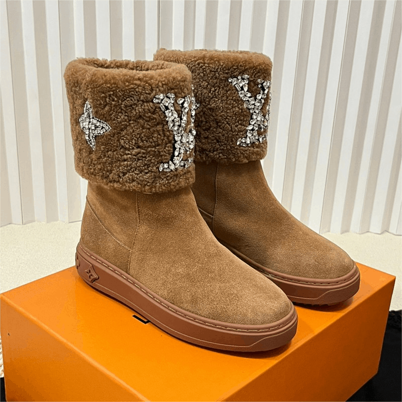 Sheepskin boots