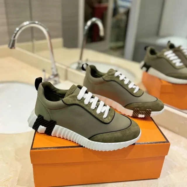 Unbranded Sneakers Low-Top Lace-Up with Ribbed Sole product detail image 3