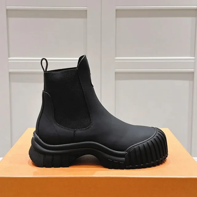 Louis Vuitton Boots Lace-Up Monogram Ankle product detail image 4