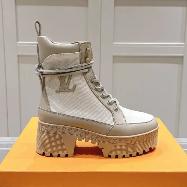 Louis Vuitton Boots Platform lace-up ankle with buckle straps and block heels product detail image 6