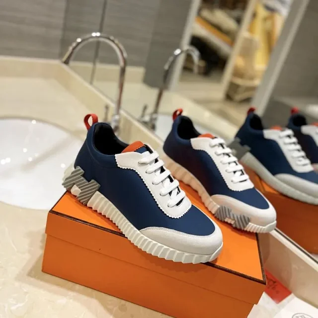 Unbranded Sneakers Low-Top Lace-Up with Ridged Sole product detail image 1