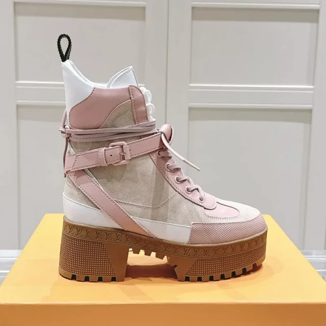 Louis Vuitton Boots Platform lace-up ankle with buckle straps and block heels product detail image 2