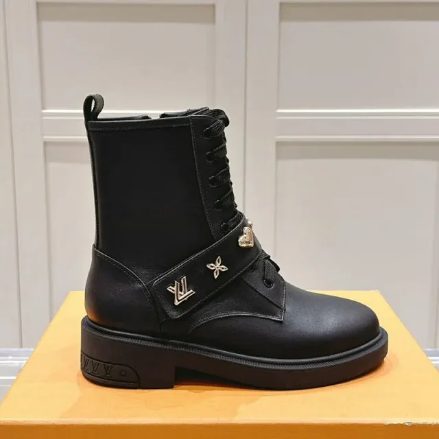 Louis Vuitton Boots Lace-Up Monogram Ankle product detail image 7