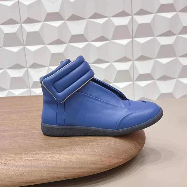 Unbranded Sneakers High-top with padded ankle strap product detail image 7