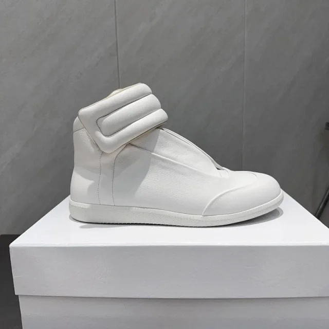 Unbranded Sneakers High-top with padded ankle strap product detail image 2