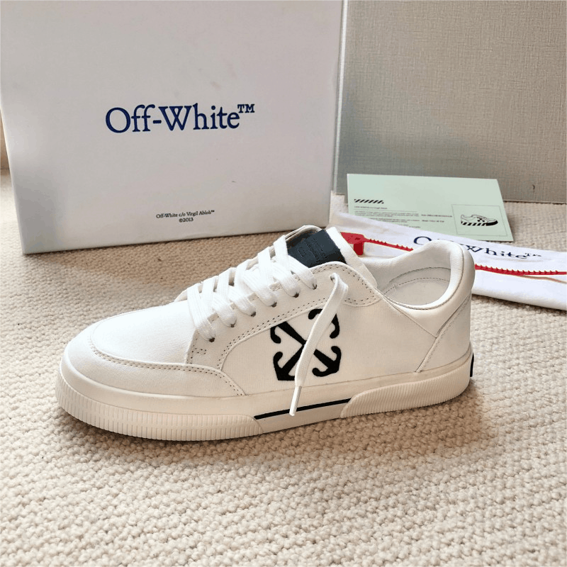 Off-White White Low Top Sneakers