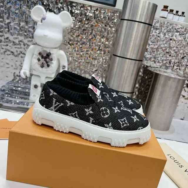 Louis Vuitton Sneakers Knitted Slip-On Monogram product detail image 3