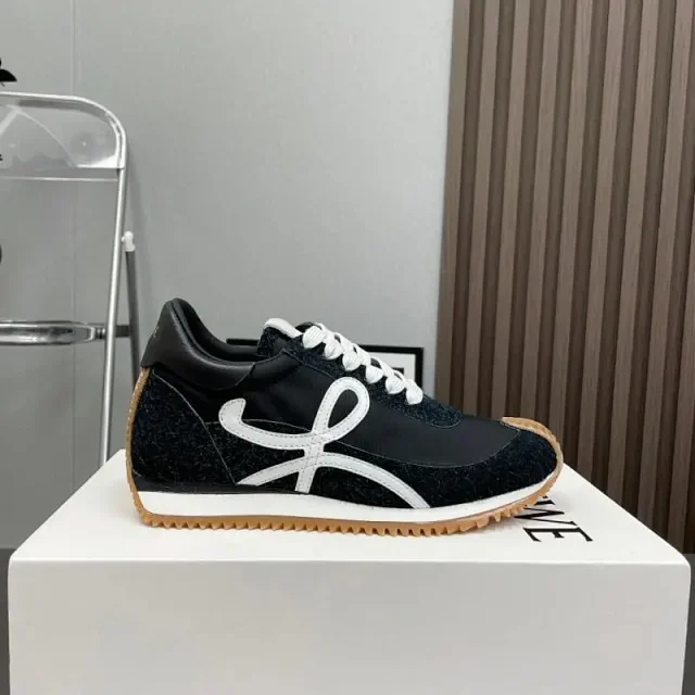 Loewe Sneakers Low-top Anagram trainers product detail image 12