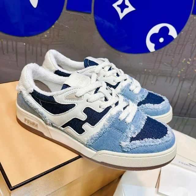Fendi Sneakers Paneled low-top product detail image 17