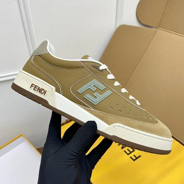 Fendi Sneakers Low-top FF logo product detail image 1