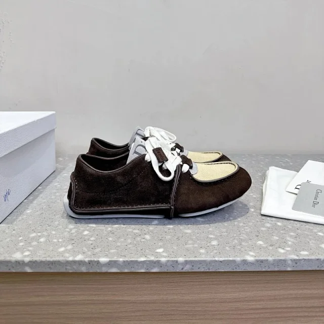 Dior Sneakers Roadie low-top product detail image 2