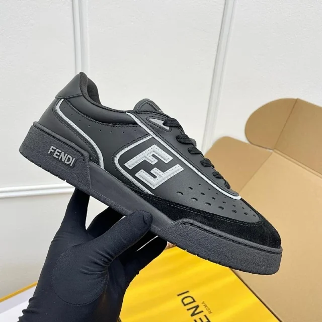 Fendi Sneakers Low-top FF logo product detail image 2