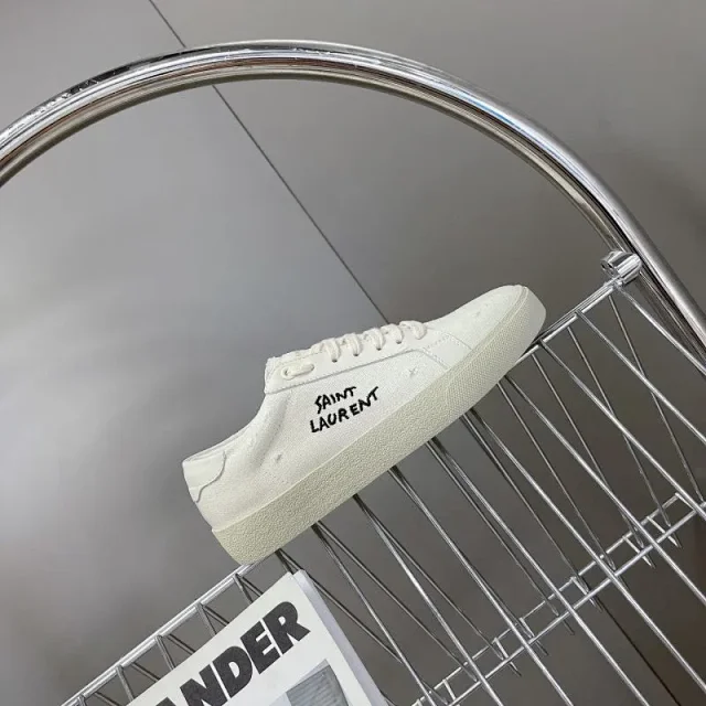 Saint Laurent Sneakers Low-Top Lace-Up product detail image 17