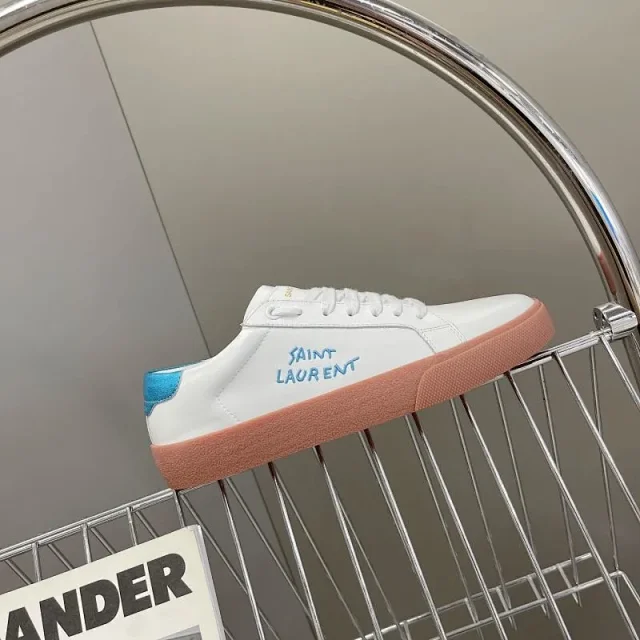 Saint Laurent Sneakers Low-Top Lace-Up product detail image 4