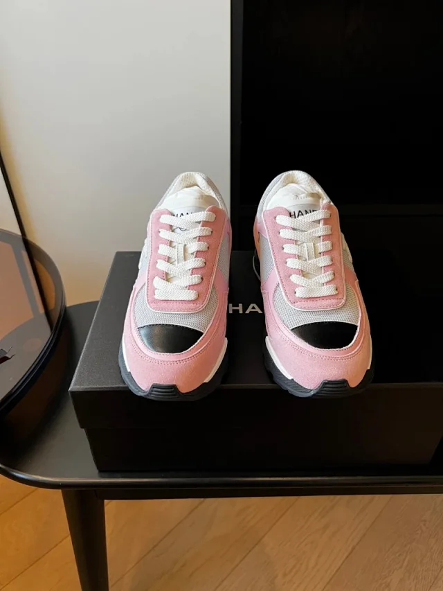 Chanel Sneakers Low-Top Lace-Up product detail image 6