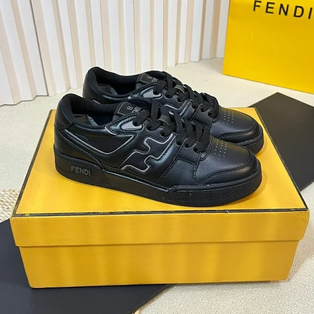 Fendi Sneakers Paneled low-top product detail image 10