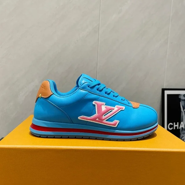 Louis Vuitton Sneakers LV Trainer Monogram product detail image 5