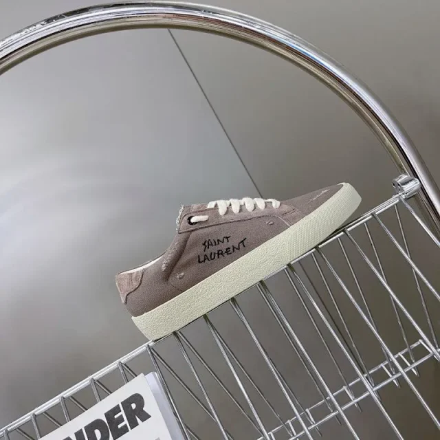 Saint Laurent Sneakers Low-Top Lace-Up product detail image 14