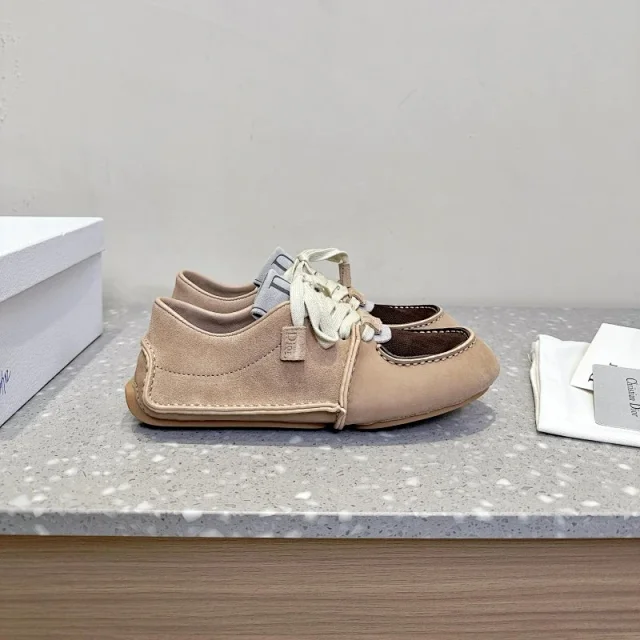 Dior Sneakers Roadie low-top product detail image 1