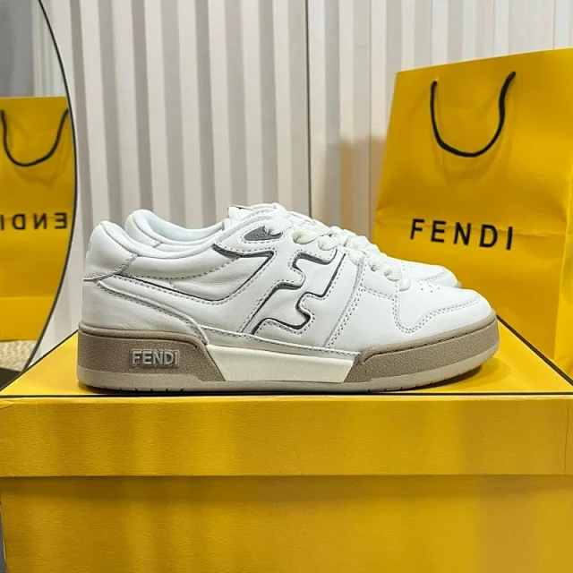 Fendi Sneakers Paneled low-top product detail image 2