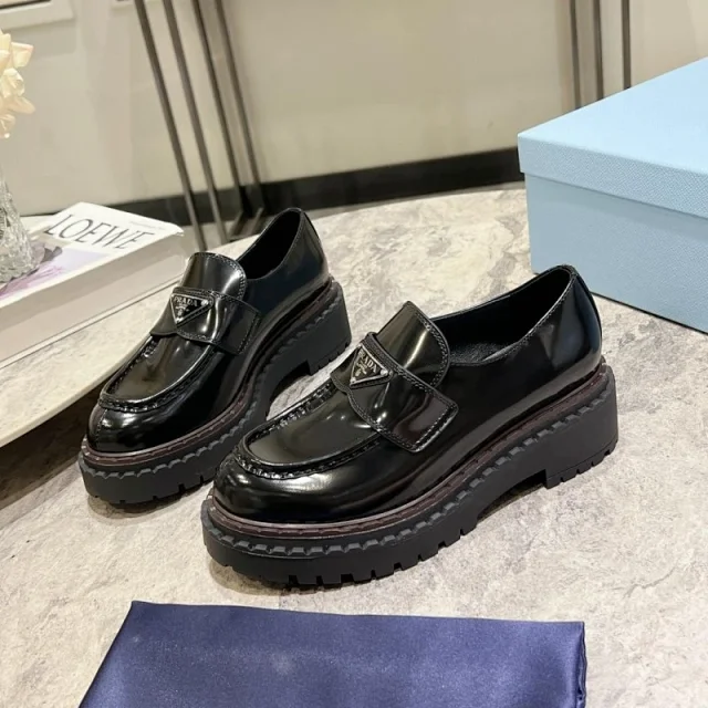 Prada Leather Shoes Chunky Lug-Sole Loafers product detail image 3
