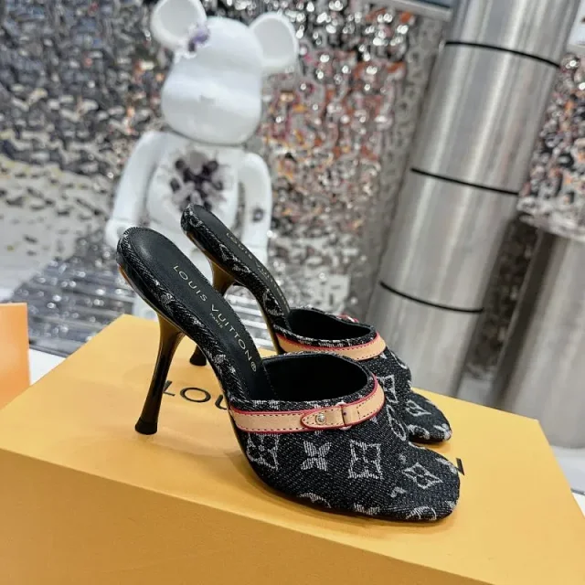 Louis Vuitton High Heels Pointed-Toe Monogram High-Heel Mules and Slingbacks product detail image 13