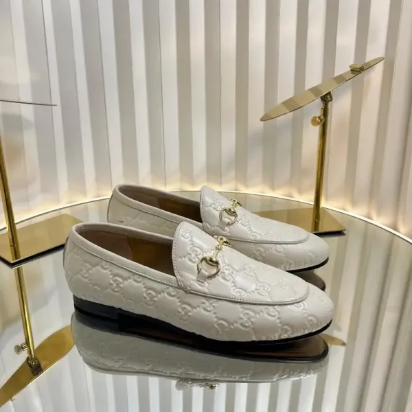 Gucci Princetown Moccasin White Guccissima Embossed Loafers - 12