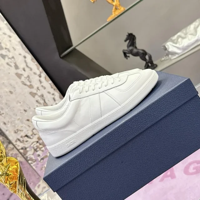 Dior Sneakers Low-top leather with contrast side stripe product detail image 4