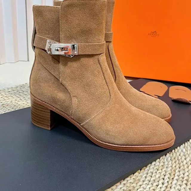 Unbranded Boots Suede Ankle with Gold-Tone Buckle and Block Heel product detail image 14